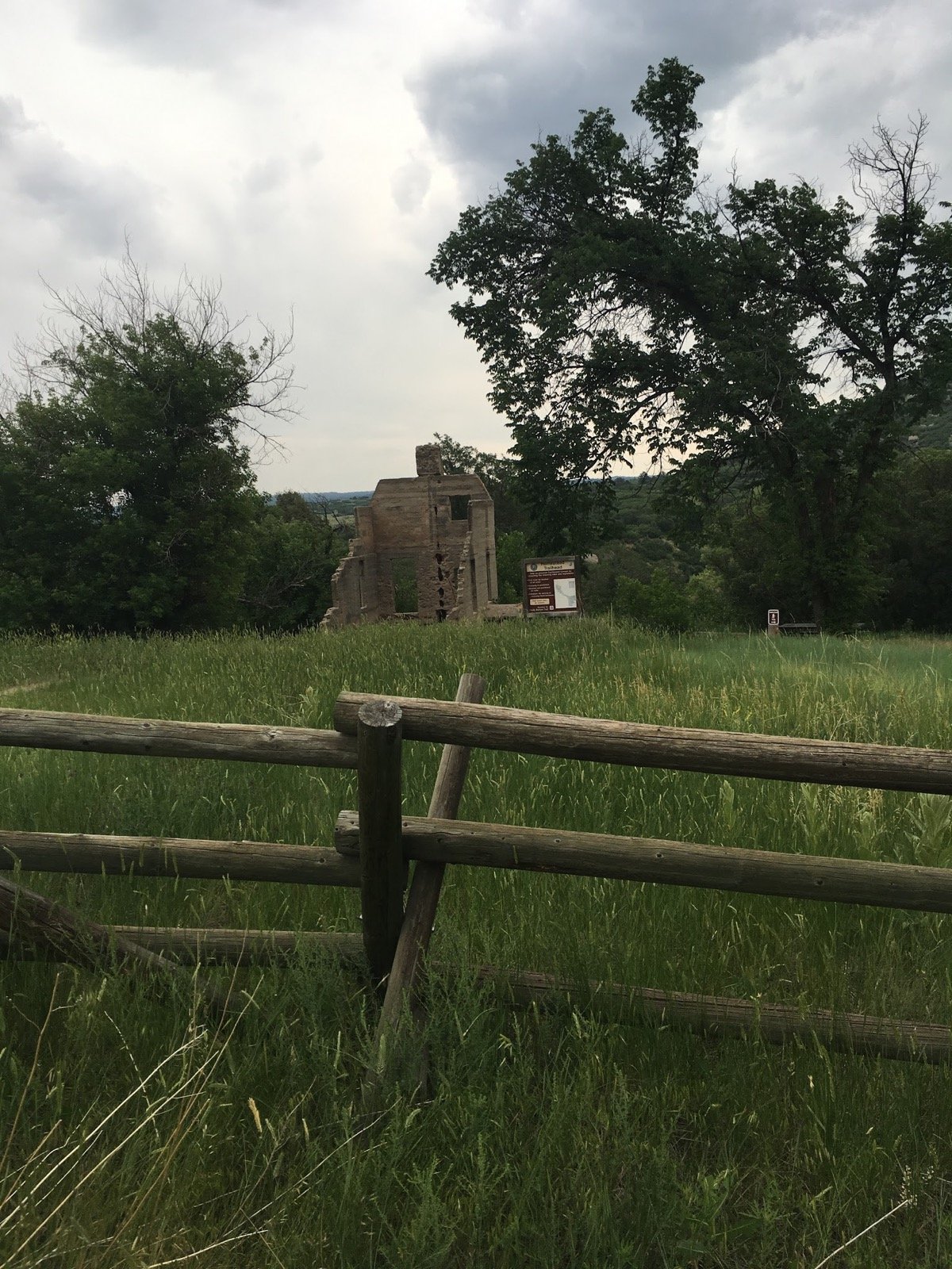 Castlewood Canyon State Park